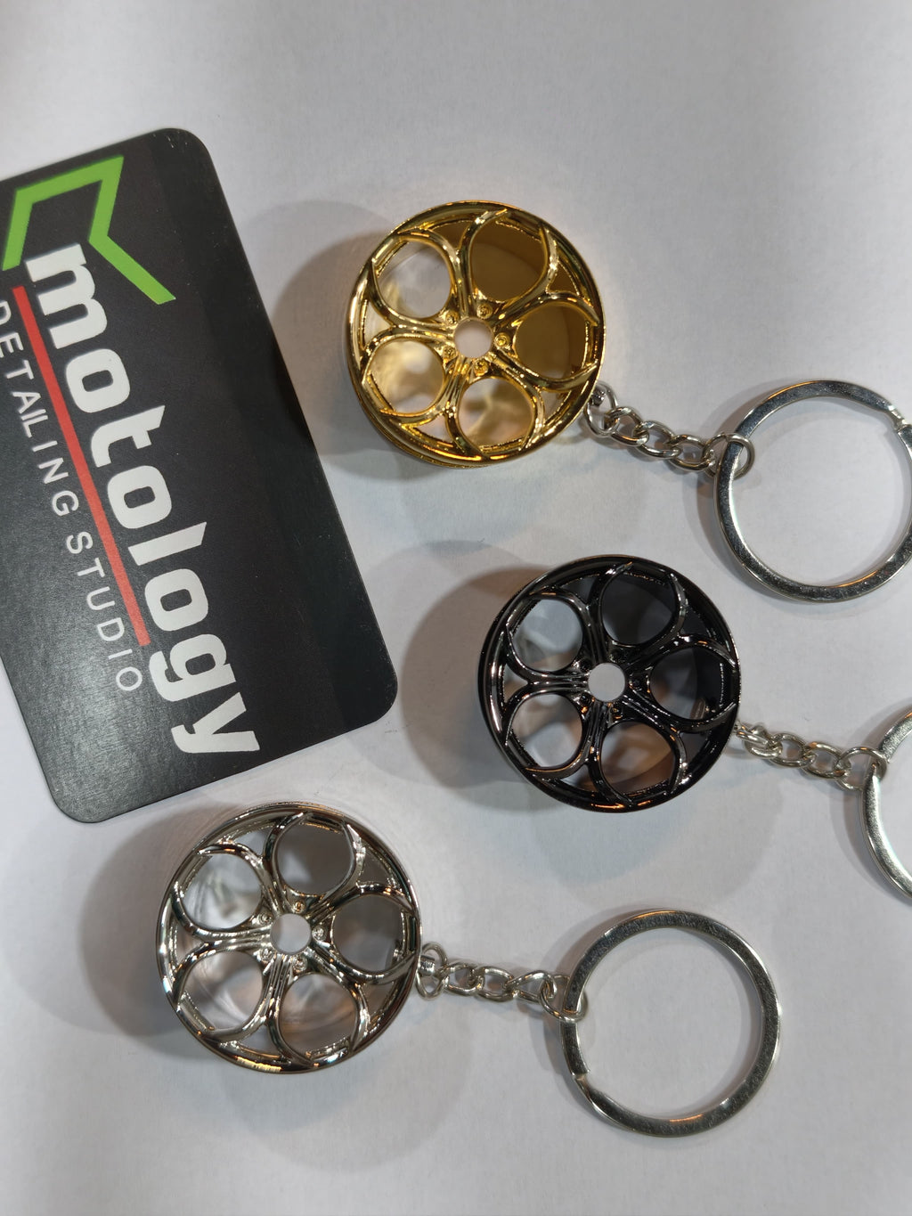 Metal Alloy Wheel Keychain